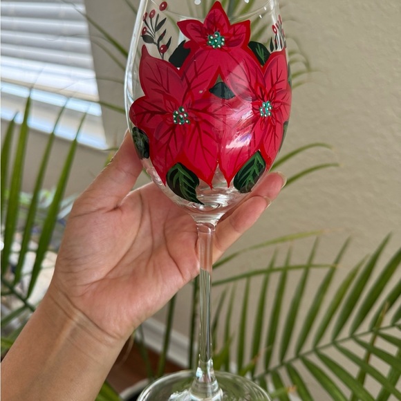 Pier 1 Red and Green Holiday Decor Wine Glass - Picture 1 of 6